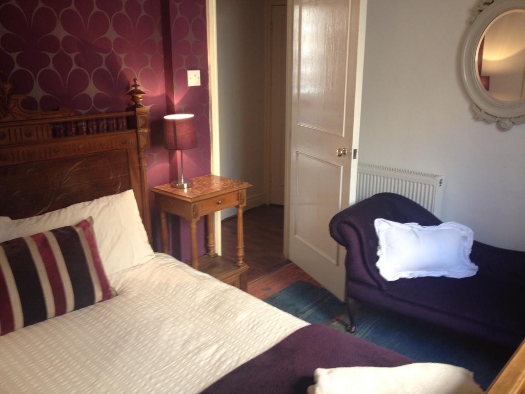 City Centre - Rivers Street, Quiet 2 Bed Ground Floor Georgian Garden Apartment Bath Room photo